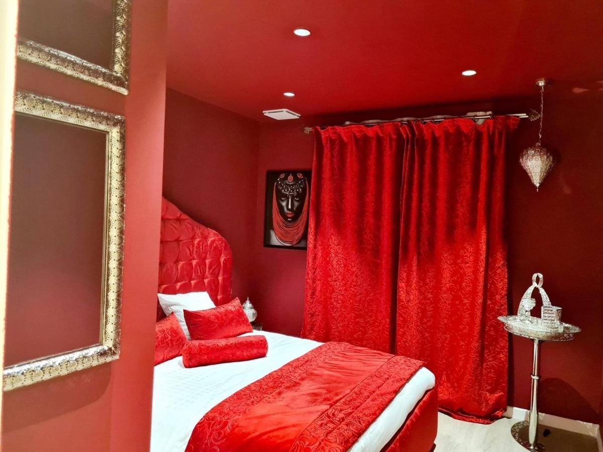 Magnifique Villa De Luxe Au Coeur De La Garrigue Nîmes Exteriör bild