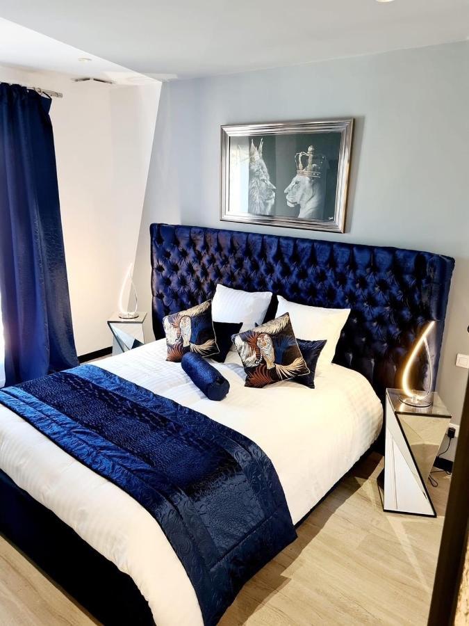 Magnifique Villa De Luxe Au Coeur De La Garrigue Nîmes Exteriör bild