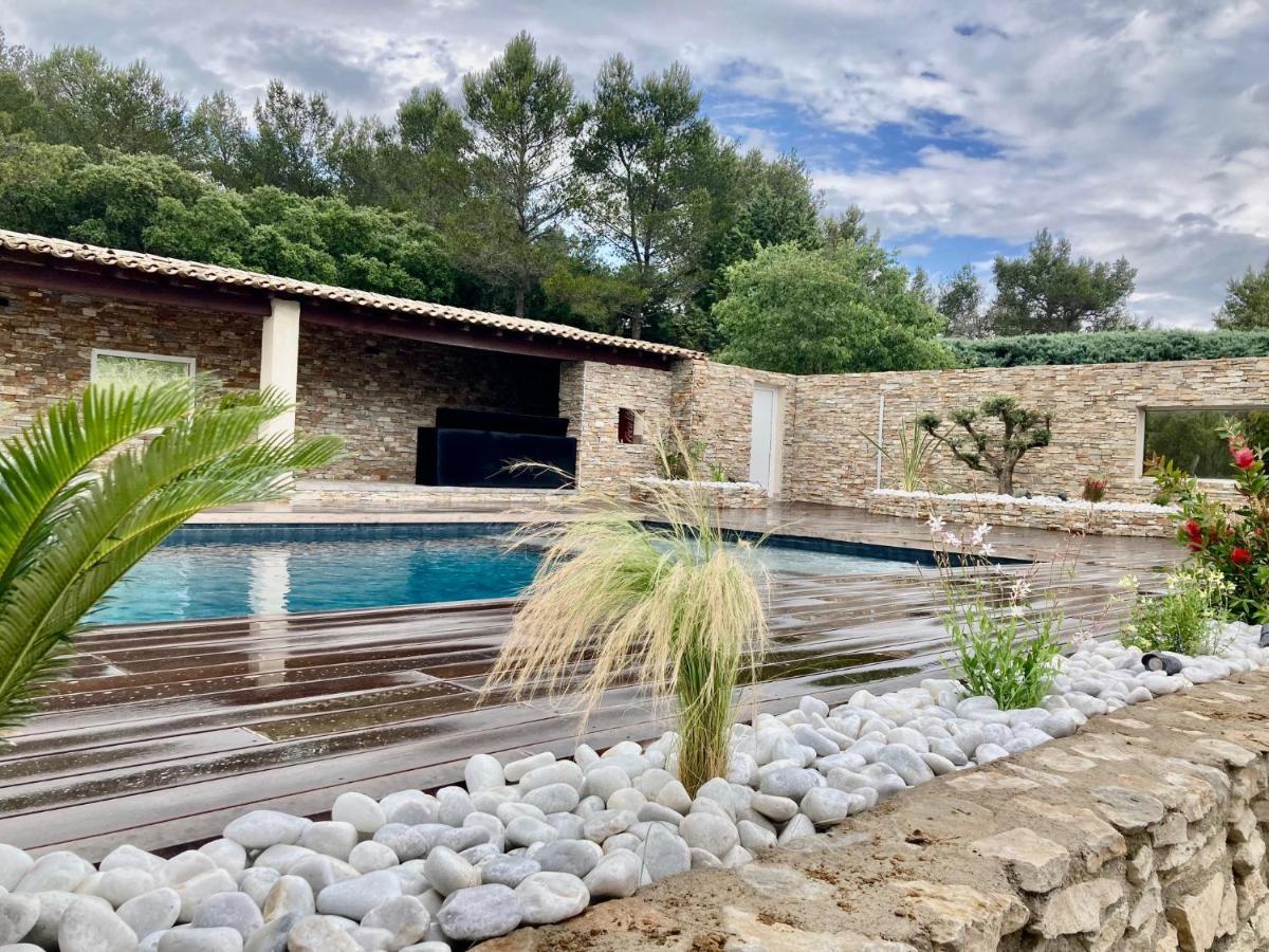 Magnifique Villa De Luxe Au Coeur De La Garrigue Nîmes Exteriör bild